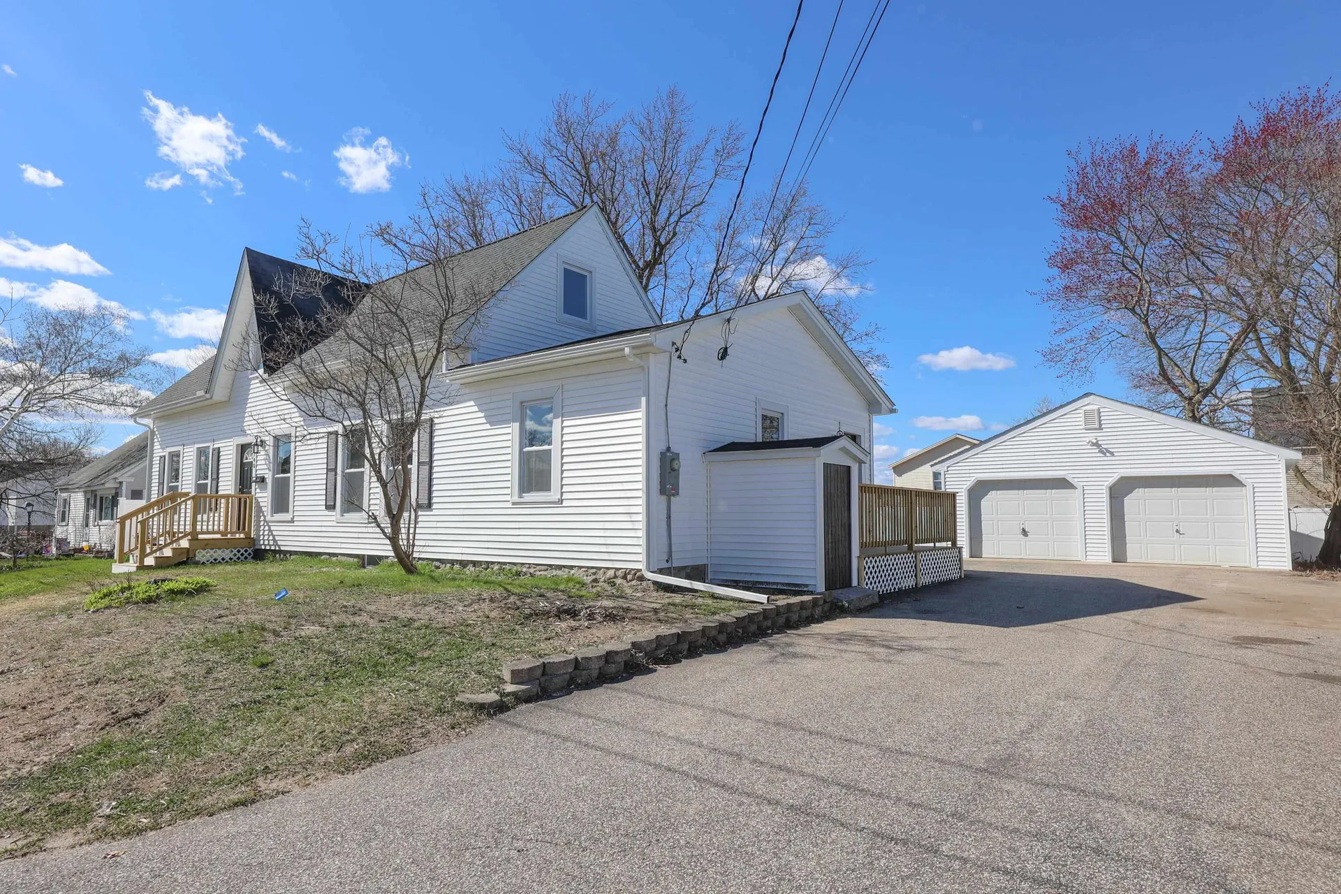 740 Howe Street Manchester NH 03103