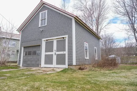 19 Prospect Street Ludlow VT 05149