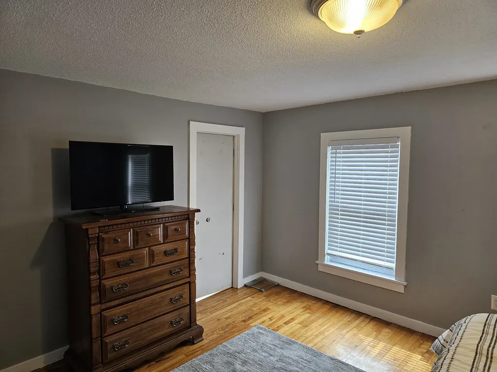 18 Pearl Street Keene NH 03431