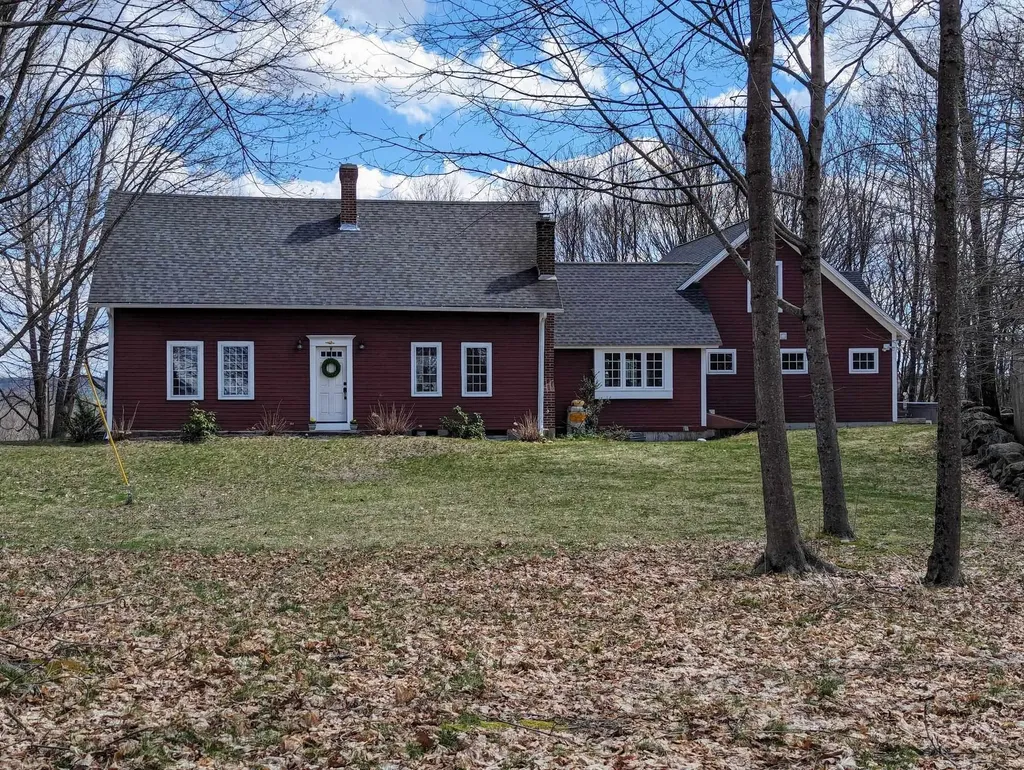 40 Gould Hill Road Hopkinton NH 03229