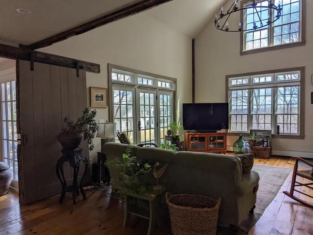 40 Gould Hill Road Hopkinton NH 03229