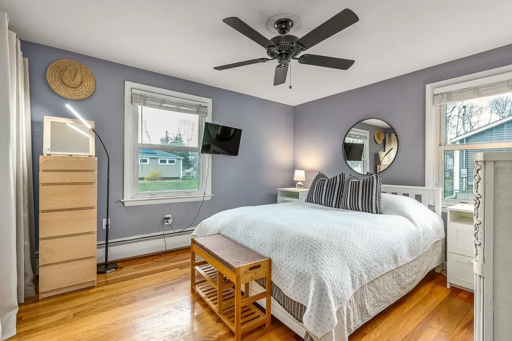 6 Homestead Circle Hampton NH 03842