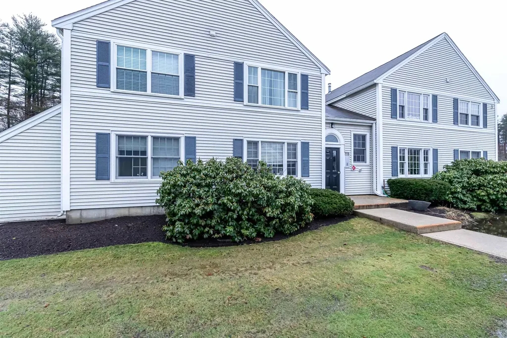50 Brookside Drive Exeter, NH Real Estate Property MLS 4991678