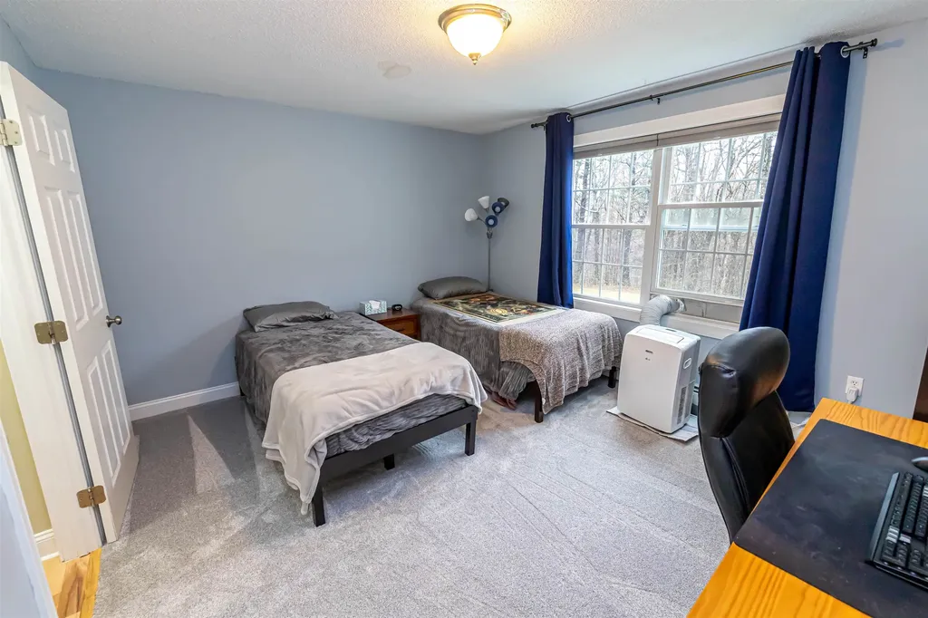50 Brookside Drive Exeter NH 03833