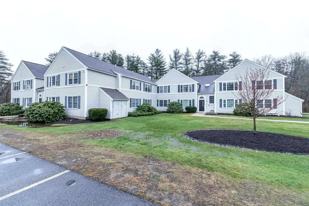 50 Brookside Drive Exeter NH 03833