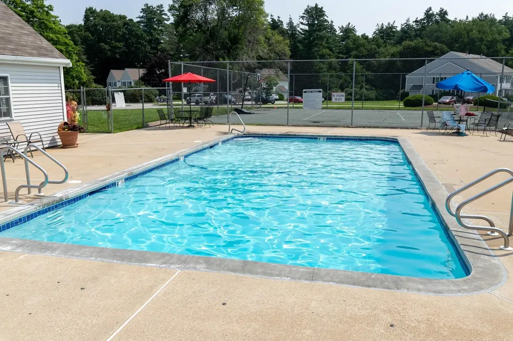 50 Brookside Drive Exeter NH 03833