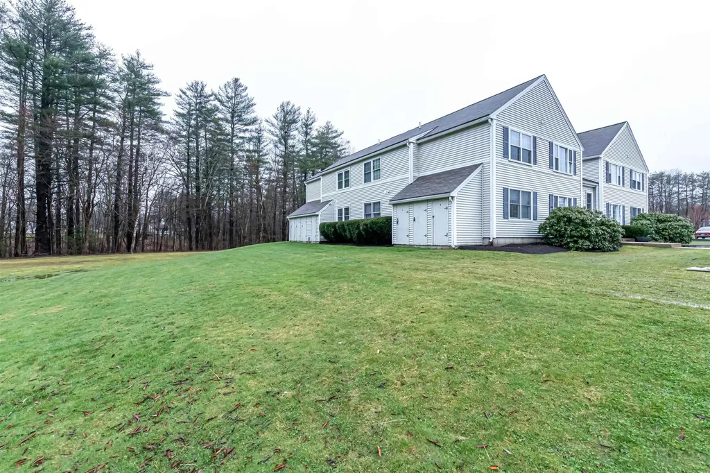 50 Brookside Drive Exeter NH 03833