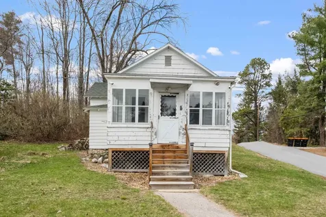 5 Neal Avenue Auburn NH 03032