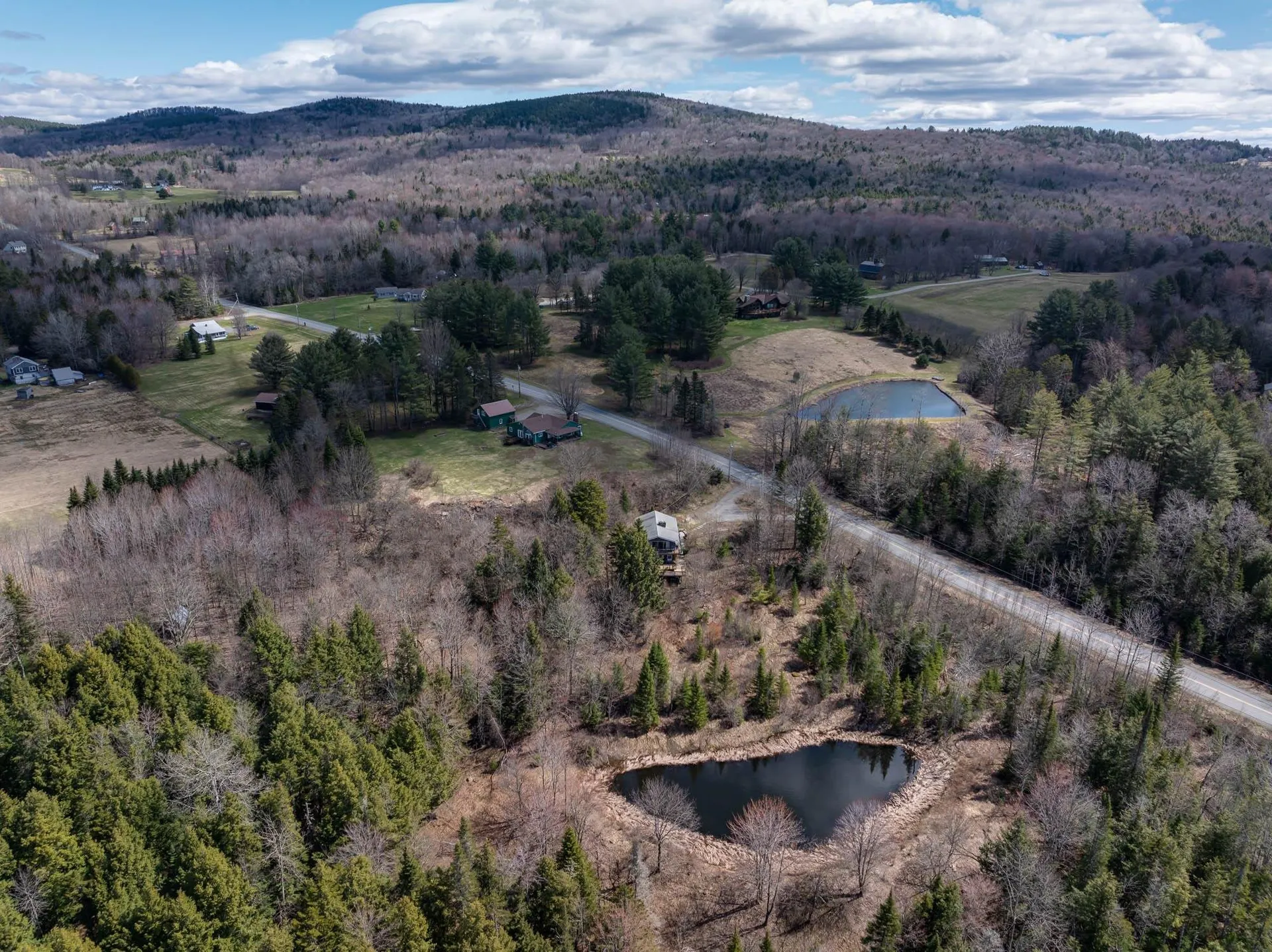 2529 Center Road Hyde Park VT 05655