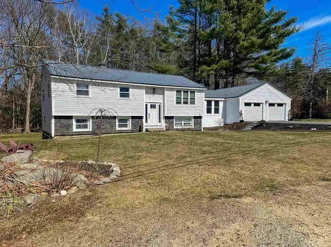 12 Muchado Drive Barrington NH 03825