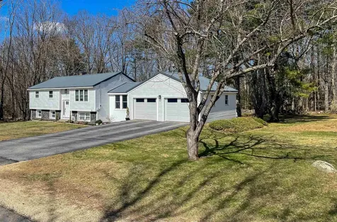 12 Muchado Drive Barrington NH 03825