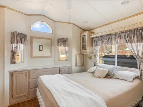 22 Island Circle South Hero VT 05486