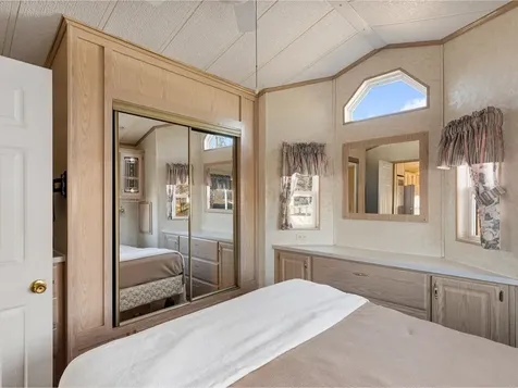 22 Island Circle South Hero VT 05486