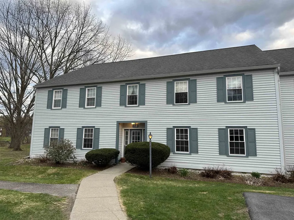 19 Twin Oaks Terrace South Burlington VT 05403