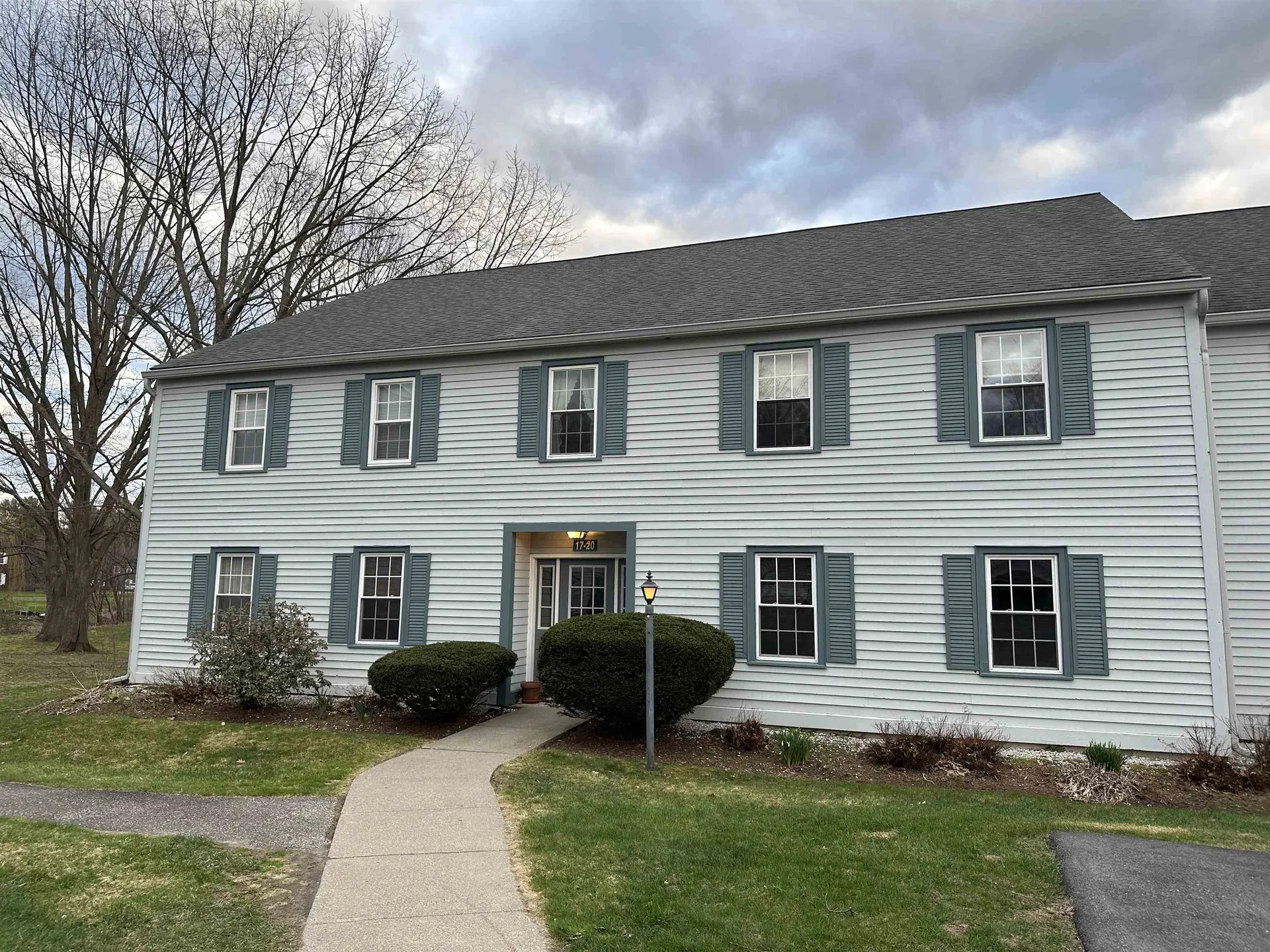 19 Twin Oaks Terrace South Burlington VT 05403