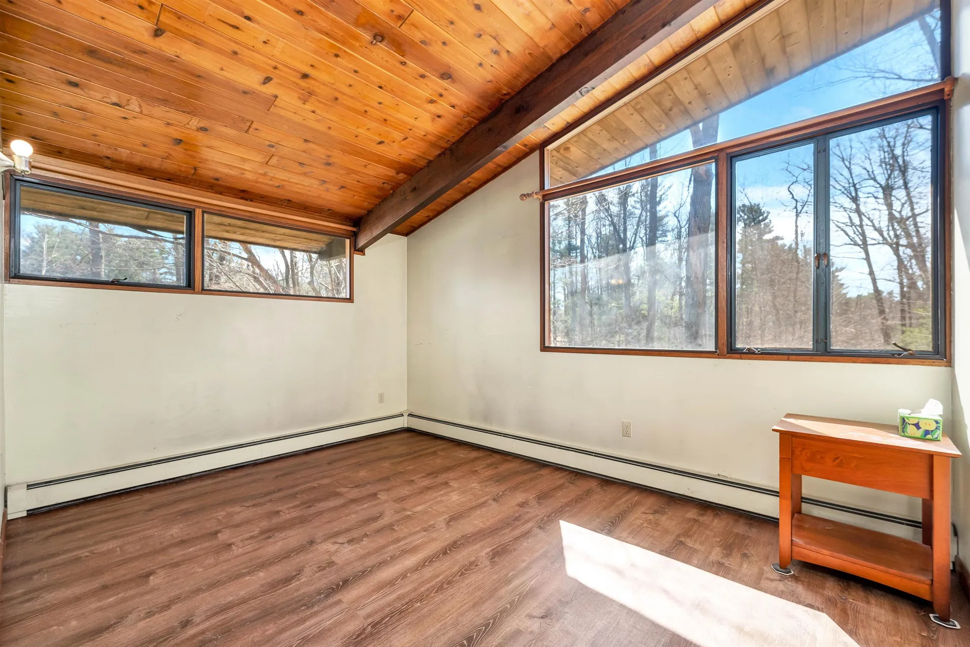 5 Acropolis Avenue Londonderry NH 03053