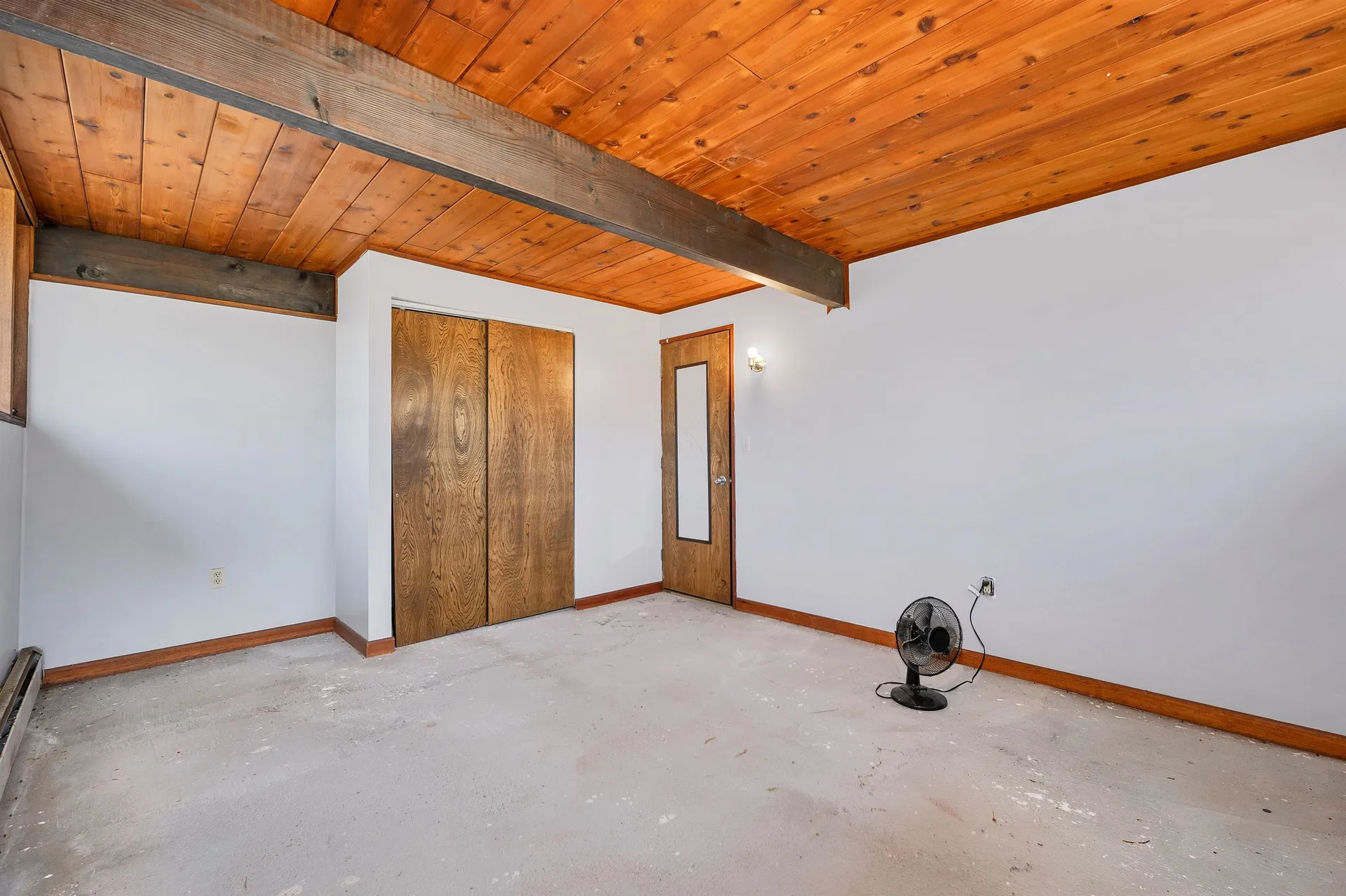 5 Acropolis Avenue Londonderry NH 03053