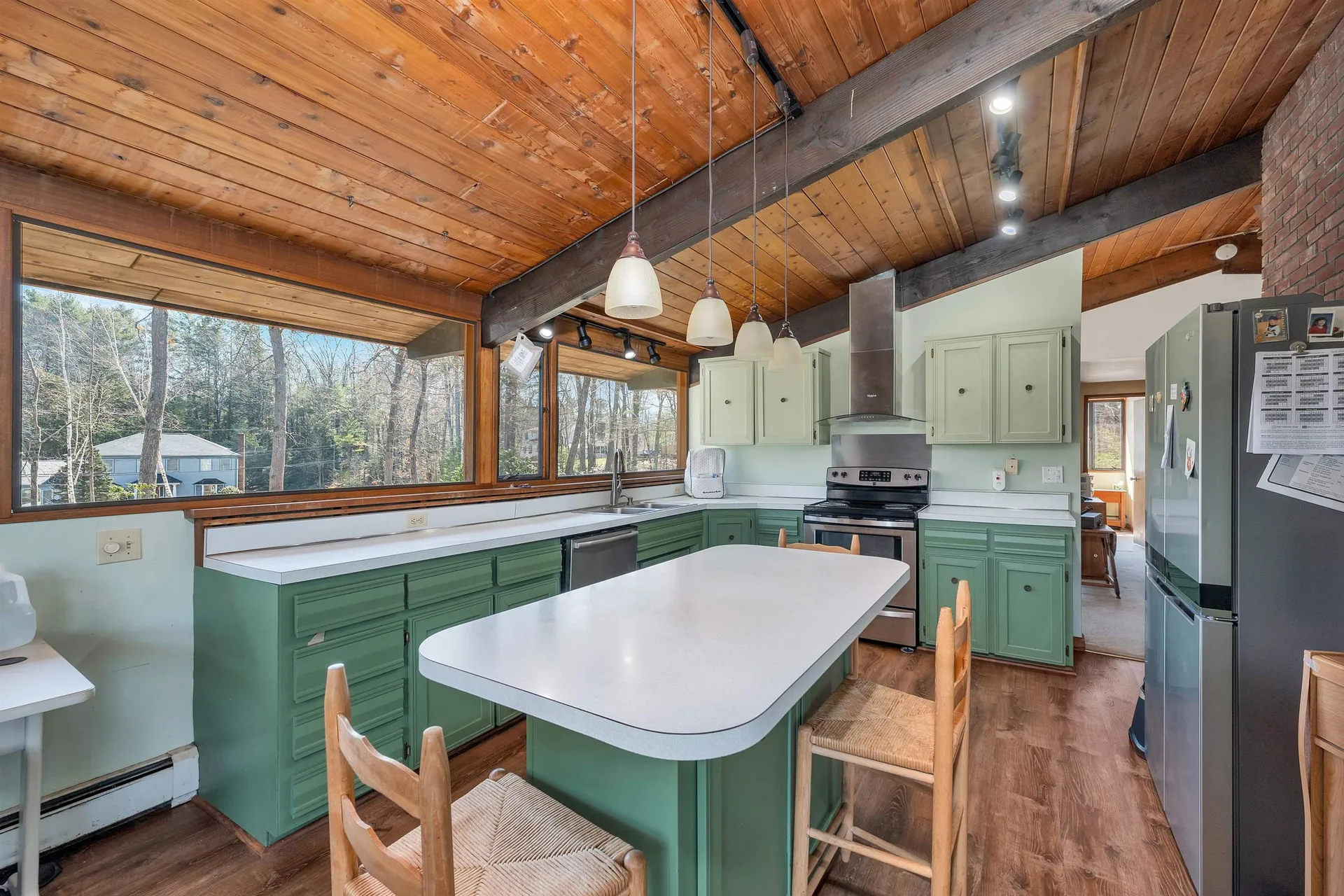 5 Acropolis Avenue Londonderry NH 03053