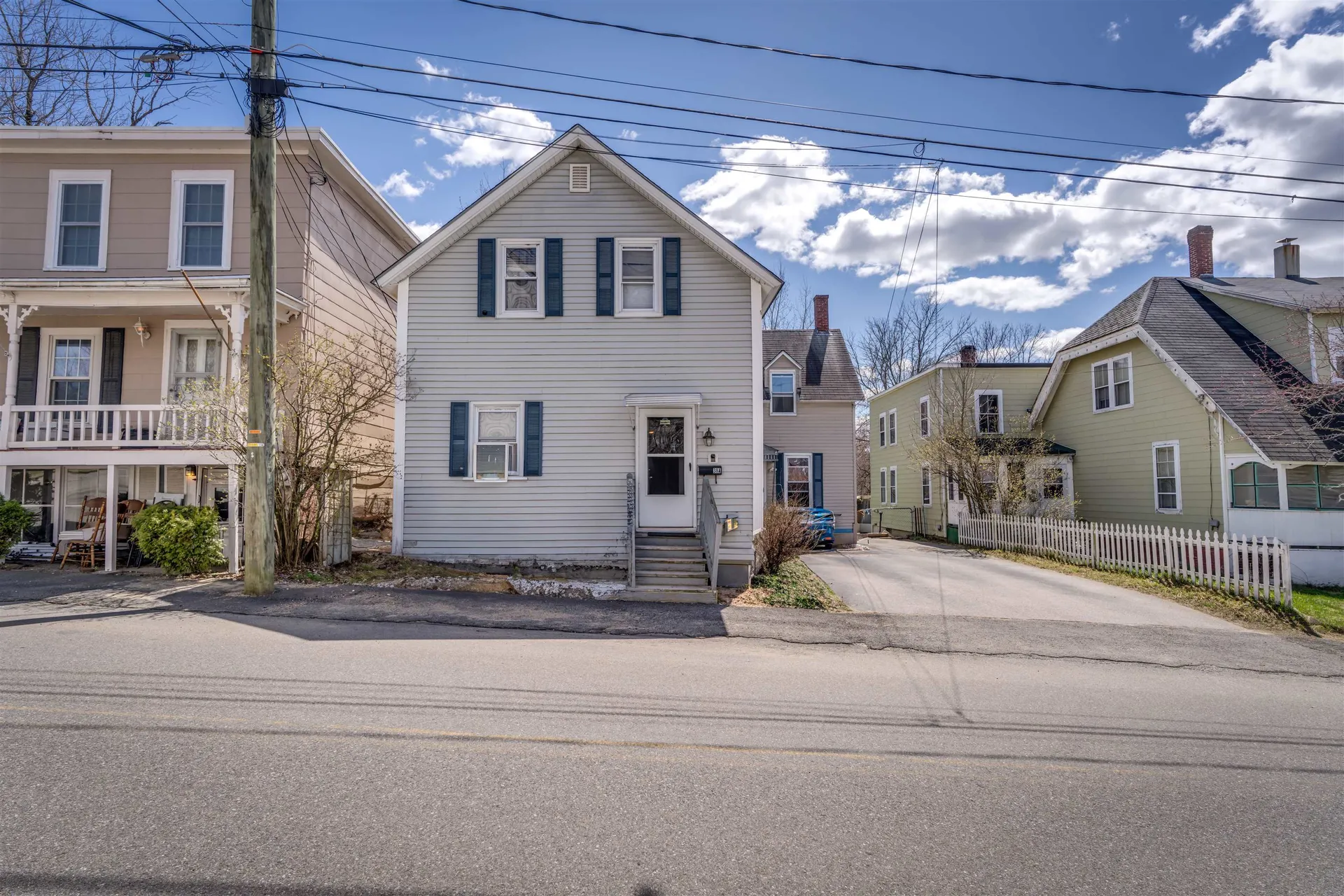 38 Ferry Street Allenstown NH 03275