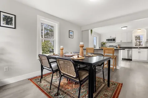 157 Exeter Road Newmarket NH 03857