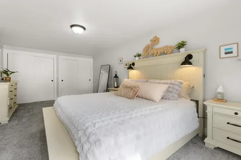 157 Exeter Road Newmarket NH 03857
