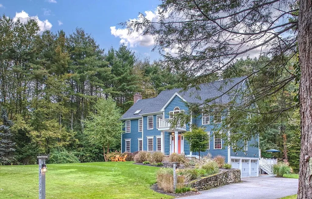 44 Mill Road North Hampton NH 03862