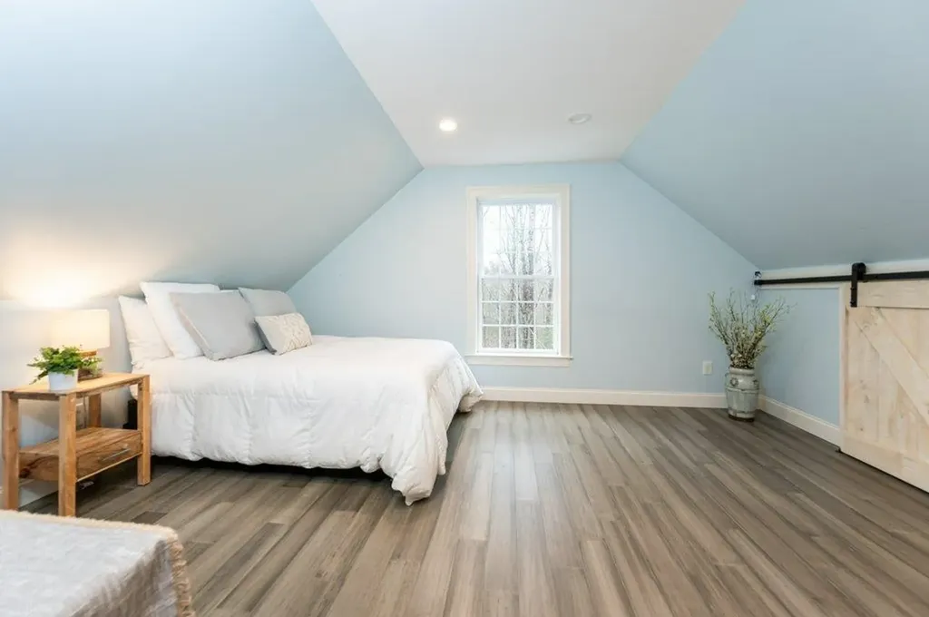 44 Mill Road North Hampton NH 03862