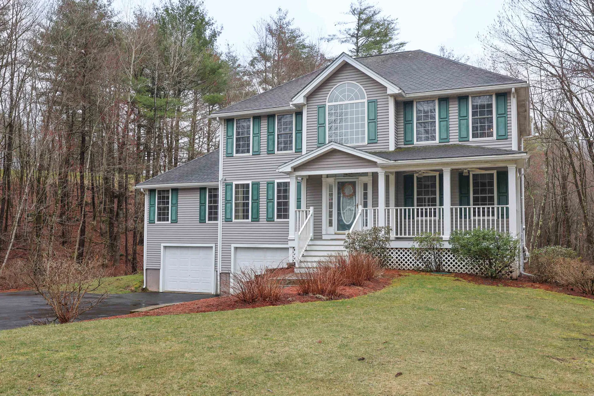 7 Hidden Meadow Drive Londonderry NH 03053