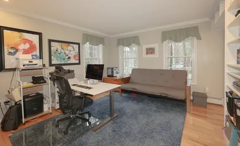 7 Hidden Meadow Drive Londonderry NH 03053