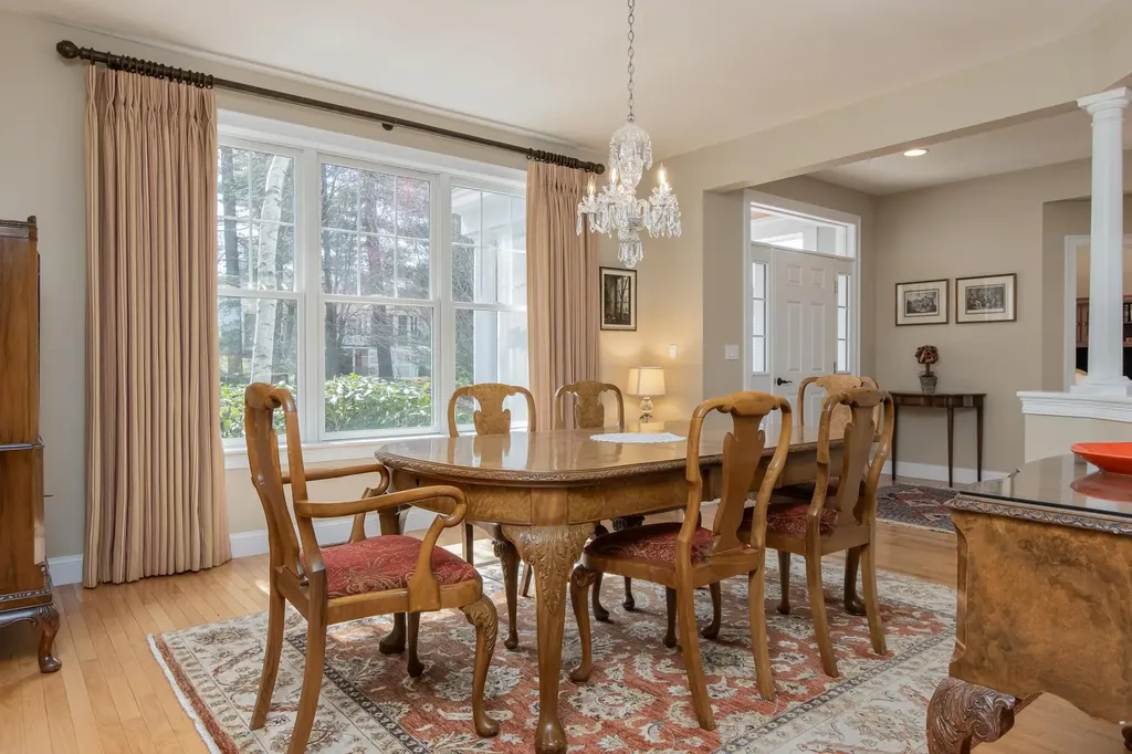 19 Freemans Way Hollis NH 03049