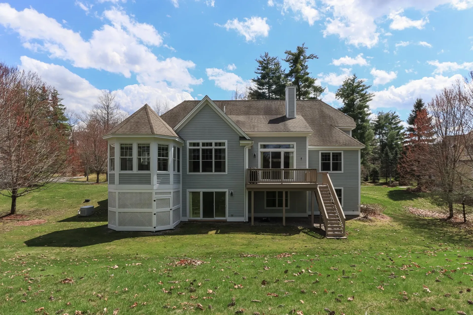 19 Freemans Way Hollis NH 03049