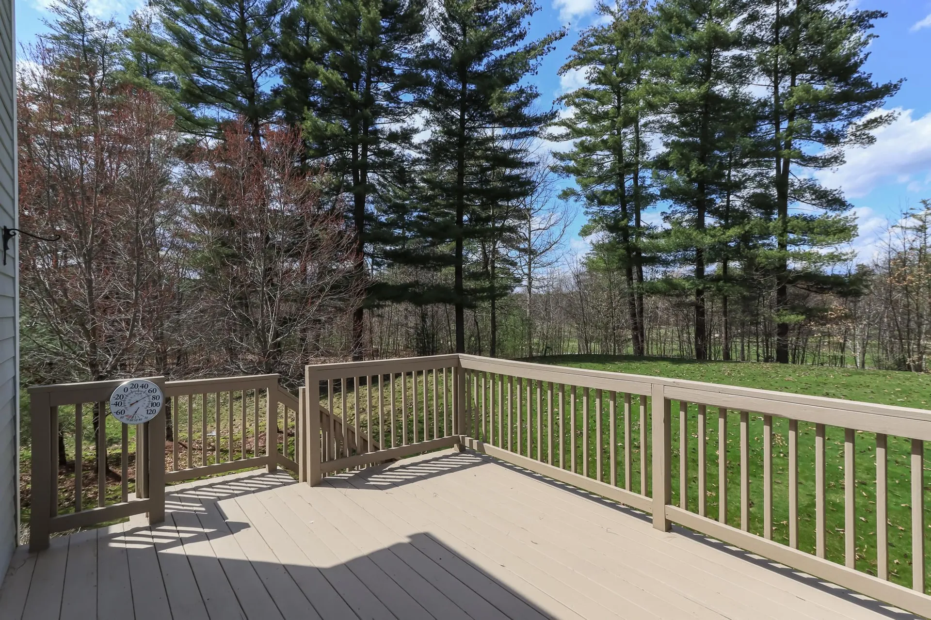 19 Freemans Way Hollis NH 03049