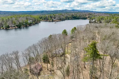 52 W Huntress Pond Road Barnstead NH 03225