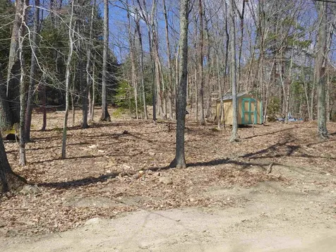 52 W Huntress Pond Road Barnstead NH 03225