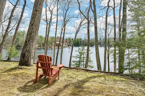 52 W Huntress Pond Road Barnstead NH 03225