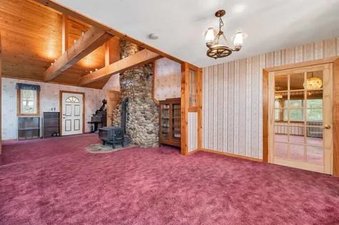 52 W Huntress Pond Road Barnstead NH 03225