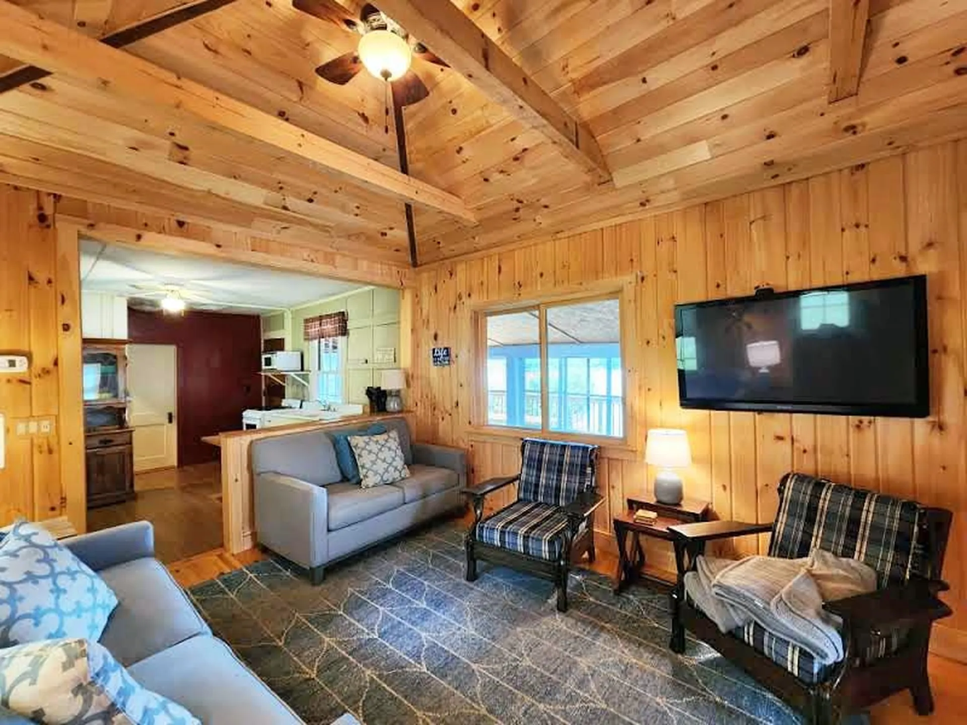 128 Browns Beach Road Bristol NH 03222