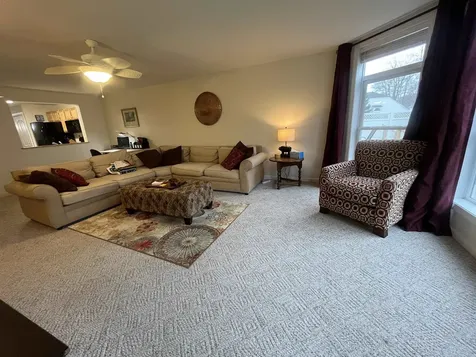 5 Claire Pointe Road Burlington VT 05408