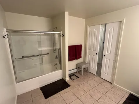 5 Claire Pointe Road Burlington VT 05408