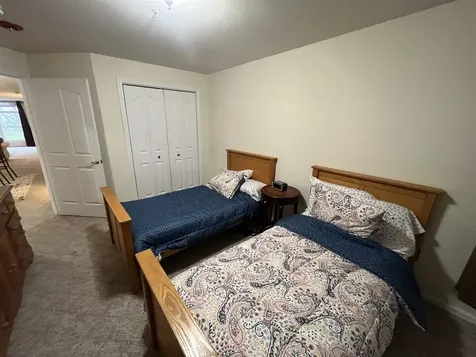 5 Claire Pointe Road Burlington VT 05408