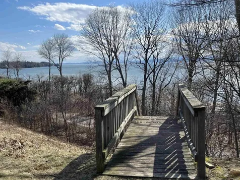 5 Claire Pointe Road Burlington VT 05408