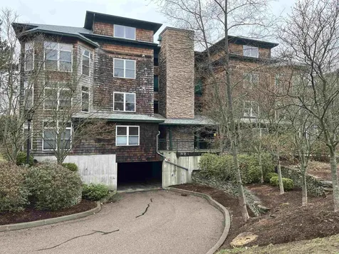 5 Claire Pointe Road Burlington VT 05408