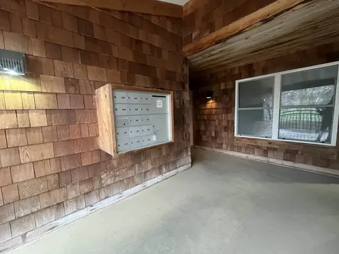 5 Claire Pointe Road Burlington VT 05408