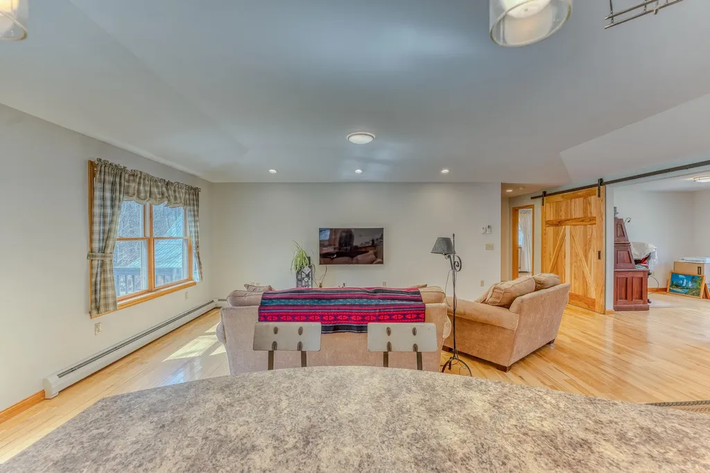 22 Weston Woods Circle Campton NH 03223