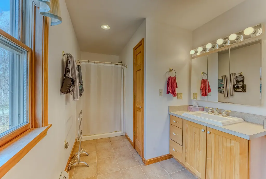 22 Weston Woods Circle Campton NH 03223