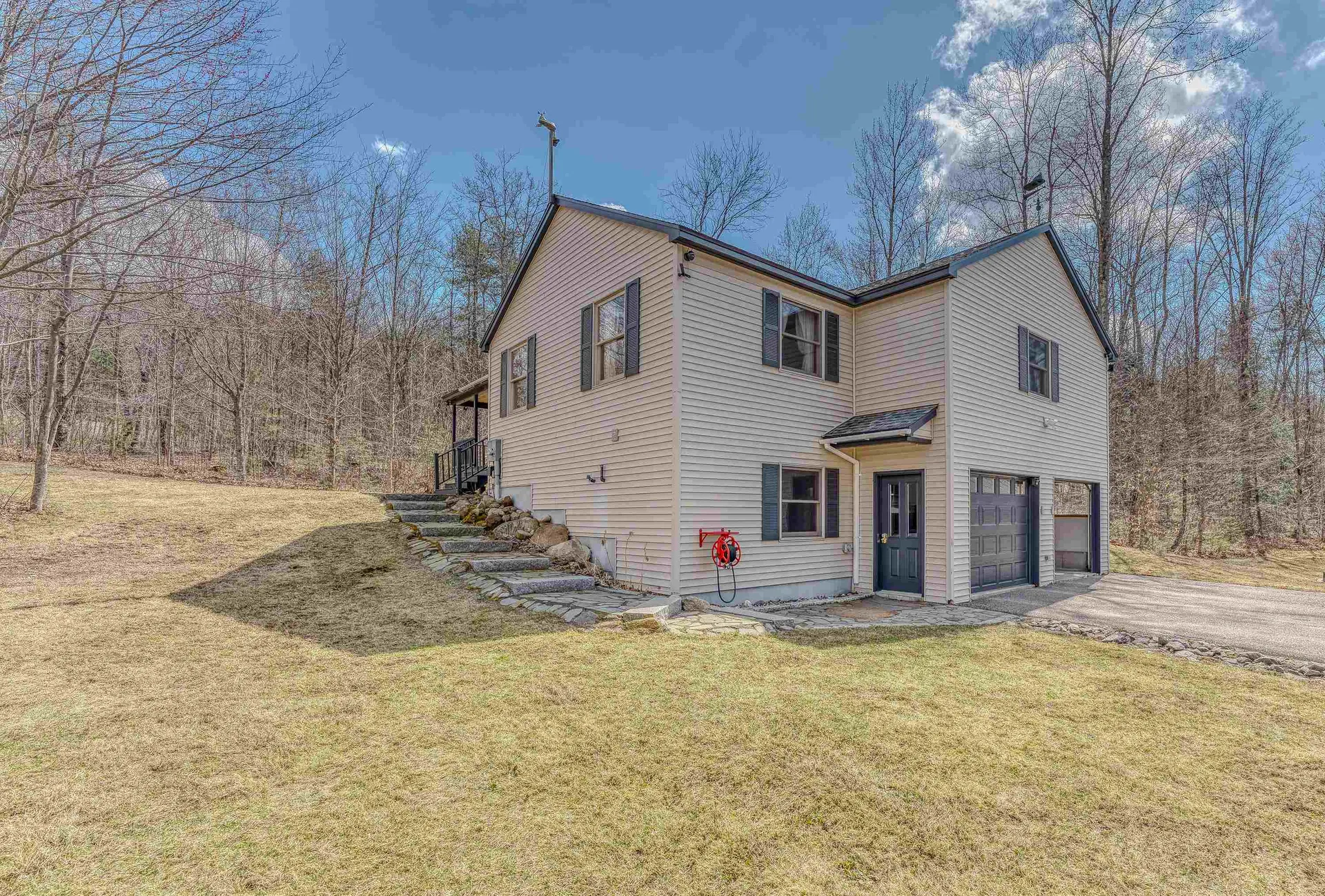 22 Weston Woods Circle Campton NH 03223