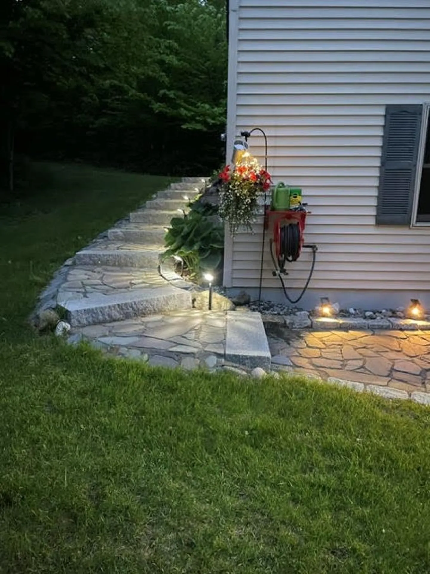 22 Weston Woods Circle Campton NH 03223