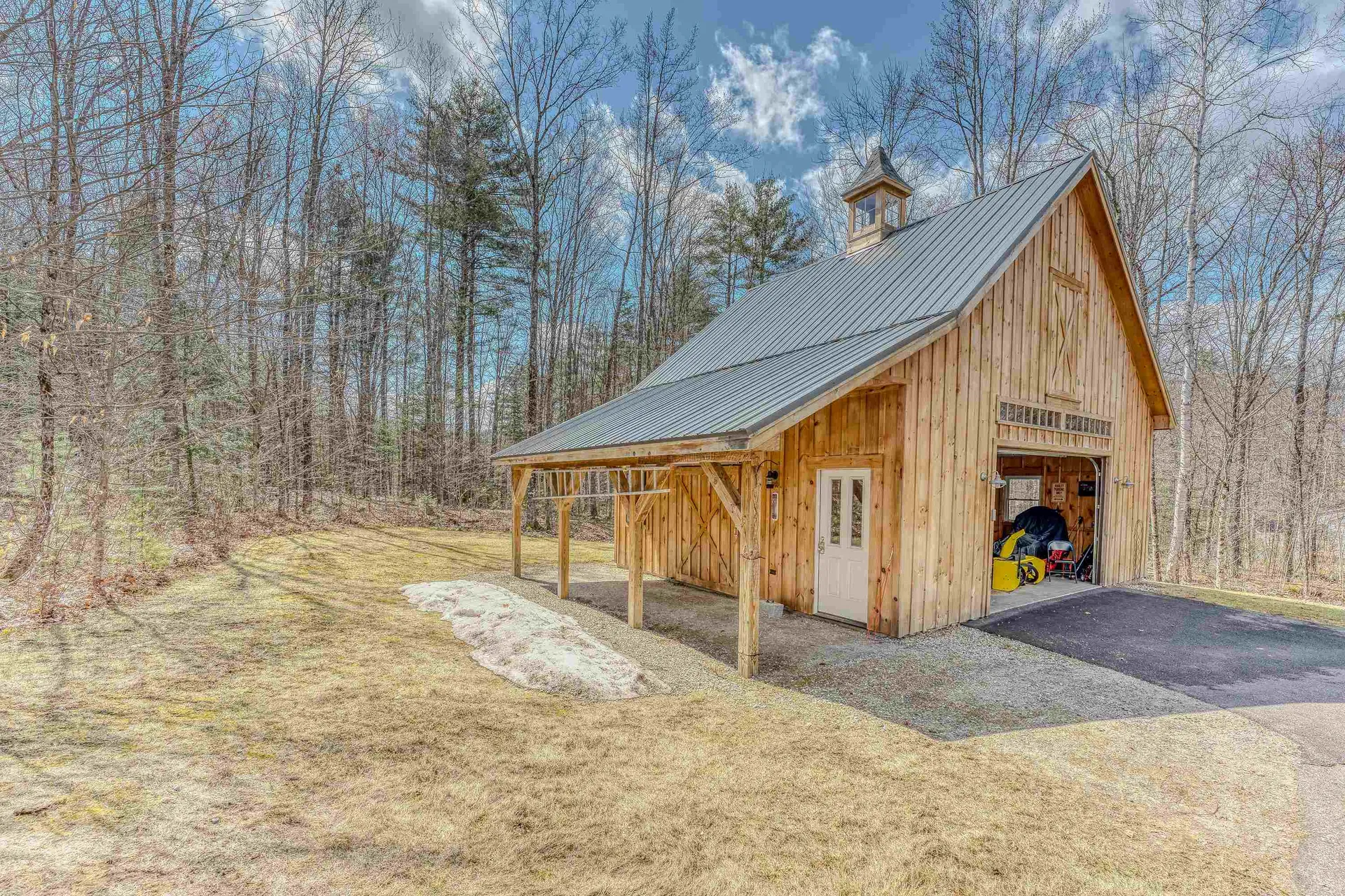 22 Weston Woods Circle Campton NH 03223