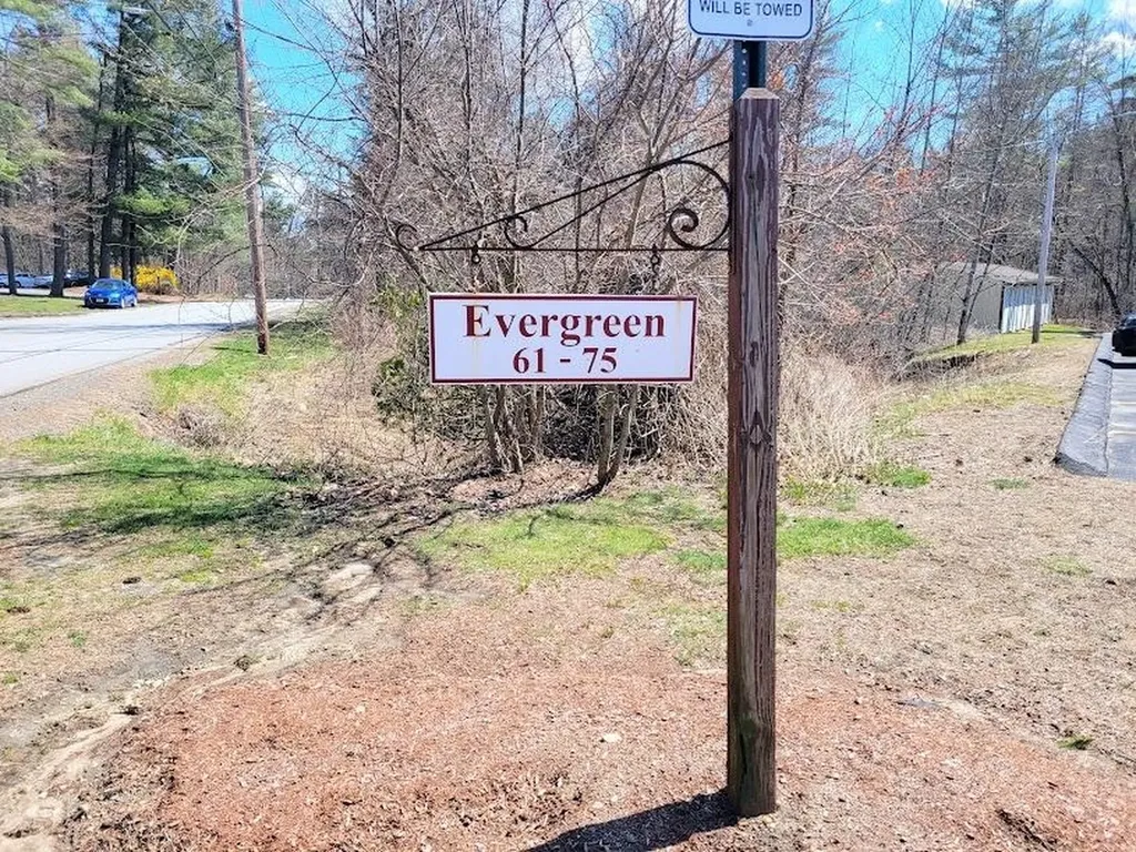 68e Constitution Drive Londonderry NH 03053