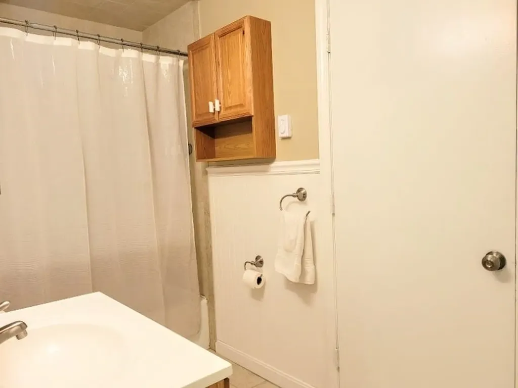 68e Constitution Drive Londonderry NH 03053
